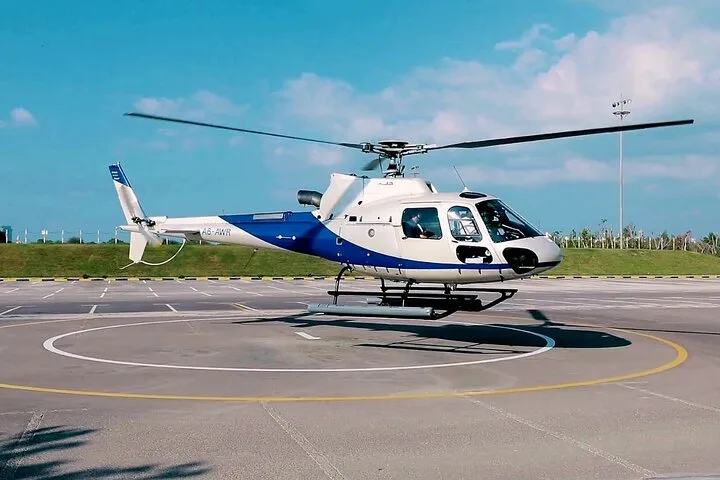 Dubai Helicopter Experience with Sightseeing Options — helicopter tour in Dubai