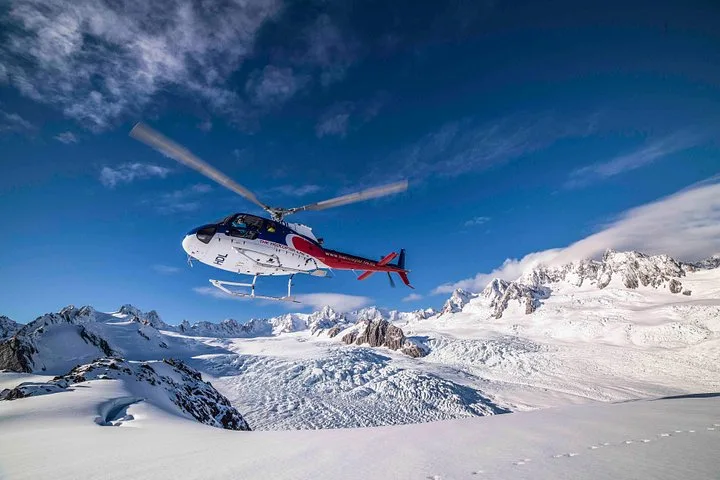 Fox Glacier Mountain Scenic Spectacular 40-Min Helicopter Flight — helicopter tour in Franz Josef Glacier