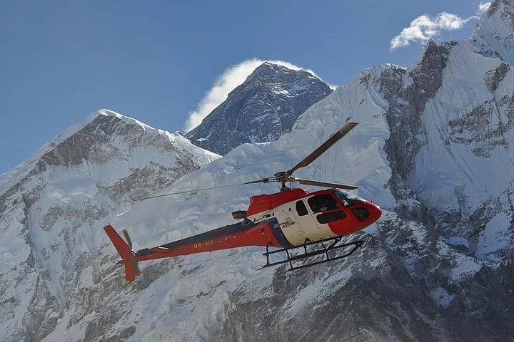 Everest Base Camp Trek with Helicopter Return from Gorakshep to Lukla — helicopter tour in Everest & Kathmandu