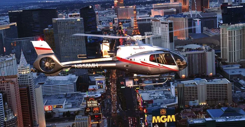 Helicopter Night Flight over the Strip — helicopter tour in Las Vegas