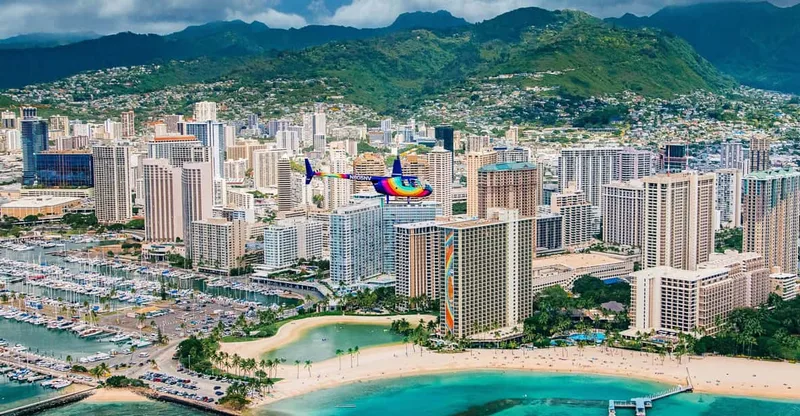 Waikiki 20-Minute Doors On / Doors Off Helicopter Tour — helicopter tour in Oahu