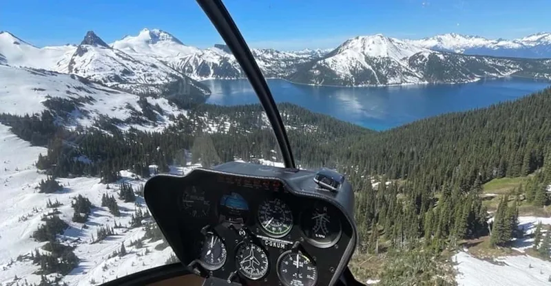 The Sea to Sky Helicopter Tour and Glacier Landing — helicopter tour in Whistler